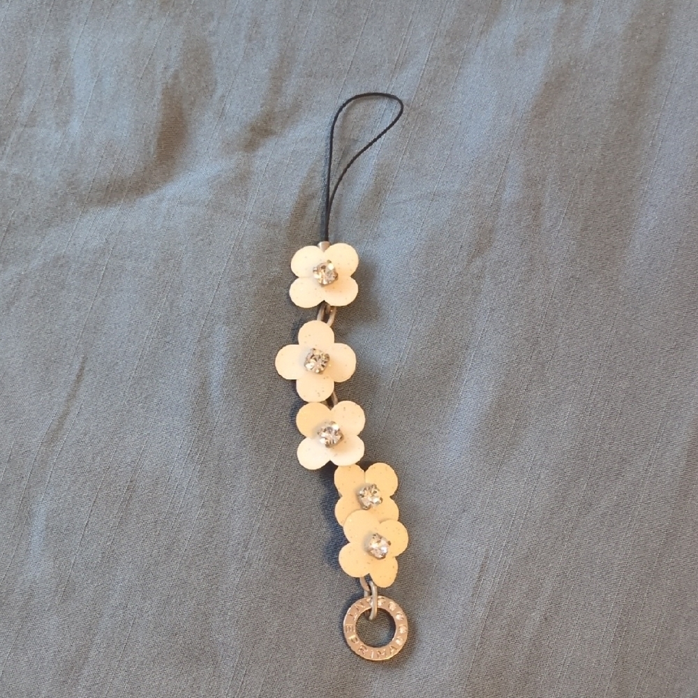 Anteprima Cream Floral Keychain